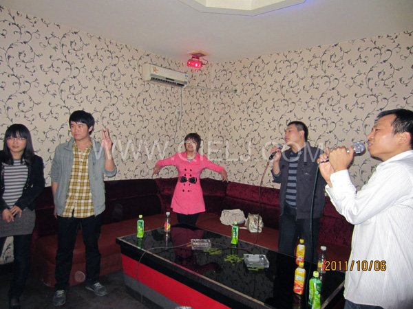 2011年10月，鄭州企鵝糧油機械有限公司--外貿(mào)部，十一國慶節(jié)團體活動！(圖2)
