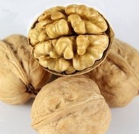 核桃深加工——核桃油，核桃粉，核桃工藝品，活性炭制品(圖1)